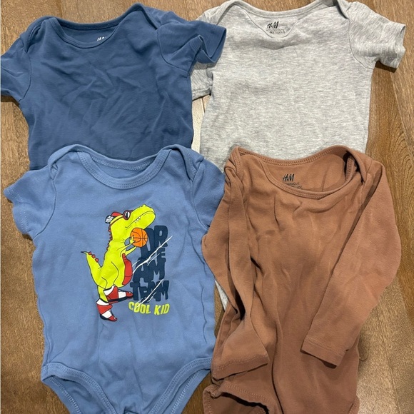 Bundle of Kids One Piece - Picture 1 of 5